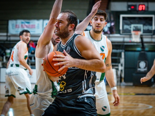 Estudiantes cay� ante Ferro de Pico y perdi� el invicto en el Maxi